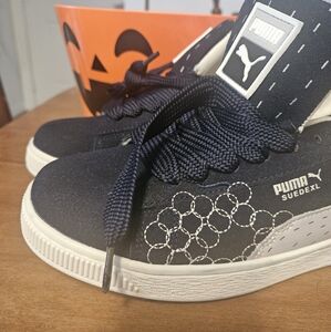 Puma Men's SuedeXL Blue And White Sneakers NWOT